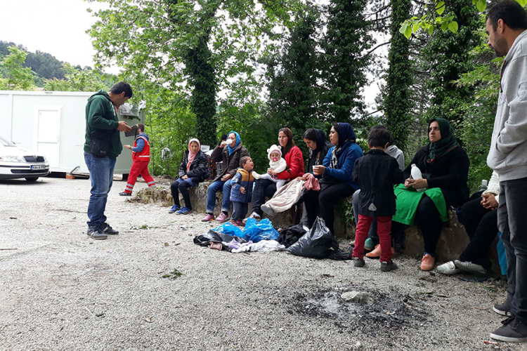 Policija započinje kontrolu dolaska migranata u USK