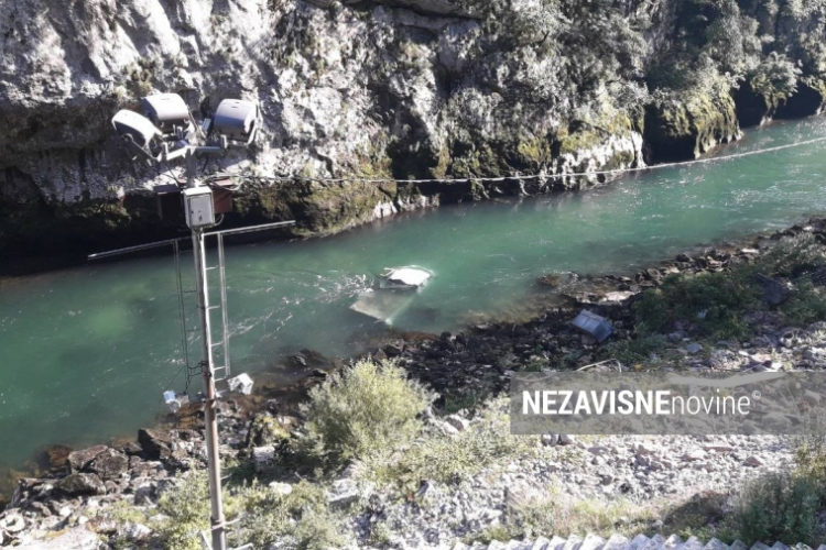 Vozilo sletjelo u Vrbas kod Banjaluke: Strahuje se da je jedno lice poginulo
