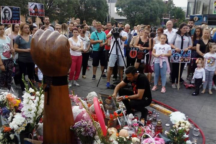 Građani traže pravdu za Davida na Trgu Krajine