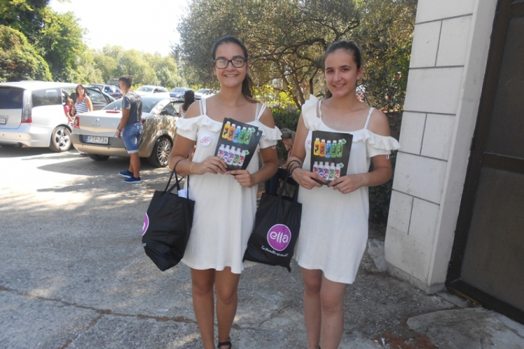 U kampanji „Osvježi svoju kosu uz Ellu“, predstavljen prvi bh. šampon sa češnjakom