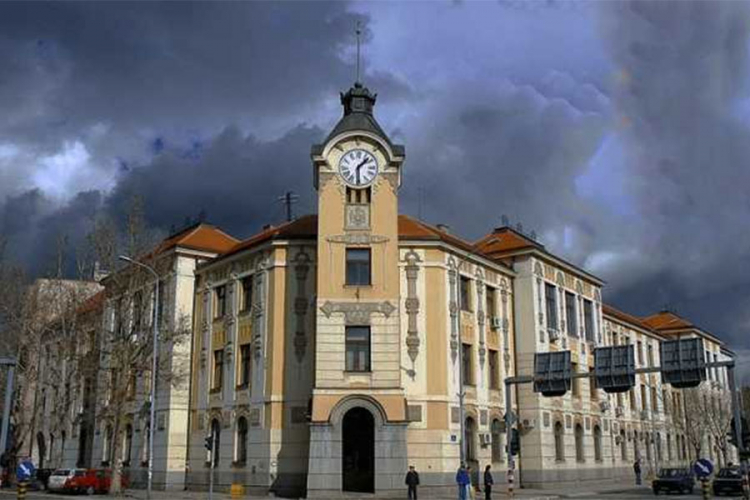 Žena izbodena u zgradi osnovnog suda u Nišu