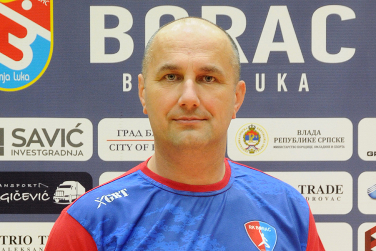 Darko Savić: Borac se diže iz pepela