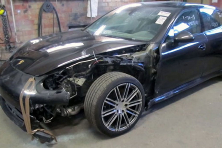 Sređen kao nov: Pogledajte popravku Porsche Panamere