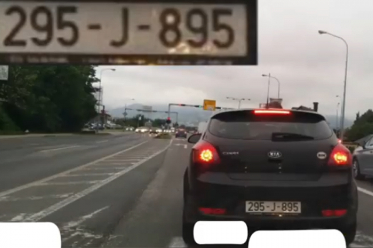 Policija identifikovala ženu koja je "divljala" automobilom po Banjaluci