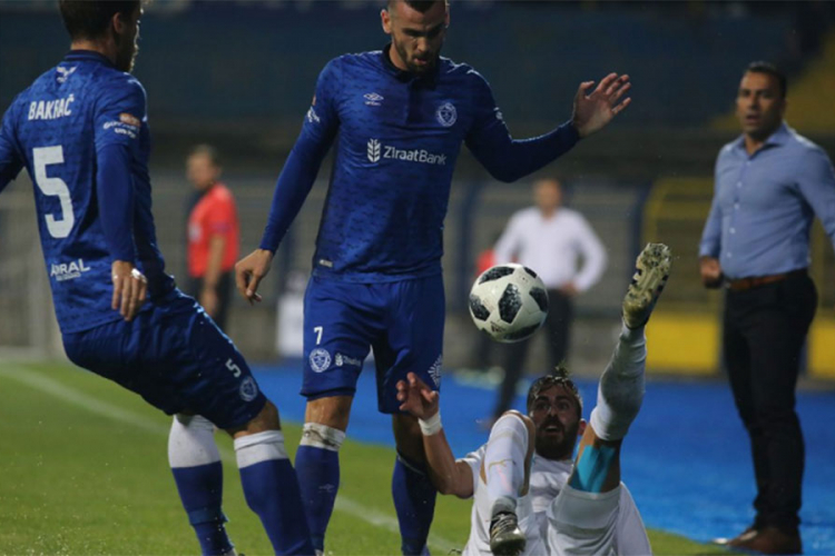 Apolon slavio na punoj Grbavici