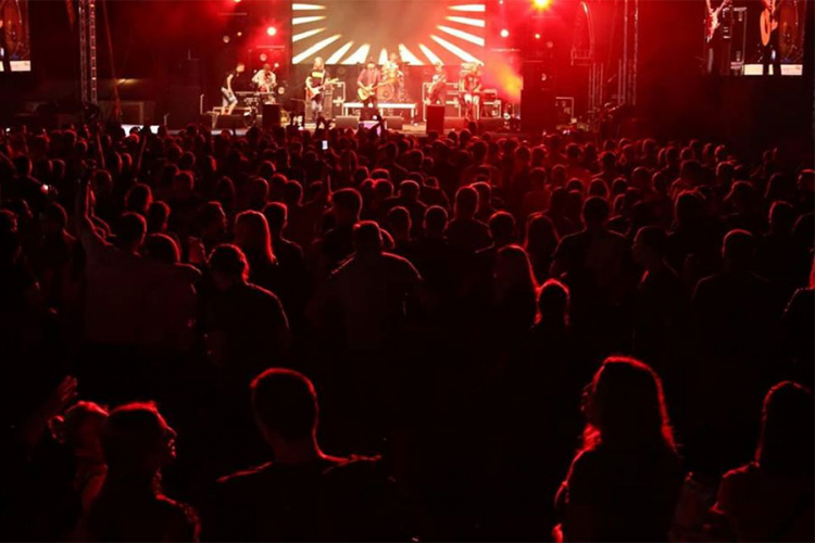 "Hladno pivo", "Van Gogh" i "Zabranjeno pušenje" otvorili Kozara Puls Fest