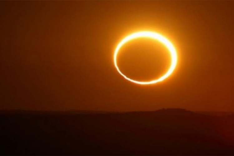 Djelimično pomračenje Sunca i kiša meteora u avgustu