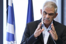 Grčki ministar za javni red podnio ostavku, Cipras prihvatio