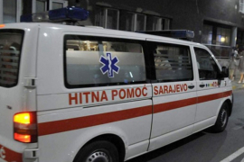 Prevrnulo se vozilo Hitne pomoći, jedno povrijeđeno
