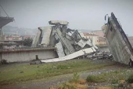 Srušio se most u Đenovi, desetine ljudi stradalo