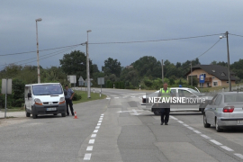 Audi sletio u kanjon Sanice, poginuo mladić, dvoje povrijeđeno