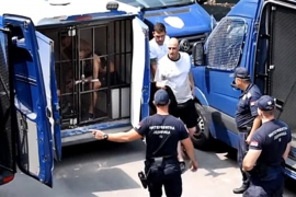 Sedmorica pripadnika "Torcide" i dalje u Padinskoj skeli