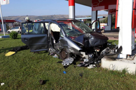 Težak sudar u Mostaru: Teško povrijeđeno dvoje Sarajlija, stradao pas