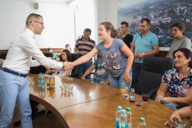 Vaučeri za knjige i školski pribor za 60 učenika