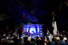 Kočićev zbor u sjenci skandala: Pjesnikinju bez objašnjenja skinuli ...