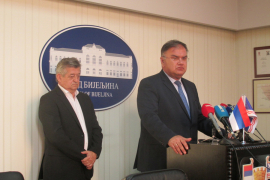 Ivanić: Čvršća kontrola granica rješenje za migrantsku krizu