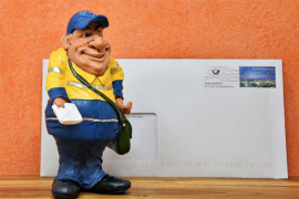 Vic dana: Mujo poštar i plavuša