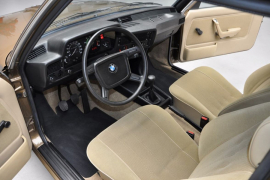 Na prodaju jedan od najljepših modela BMW-a: Prešao samo 14.000 km