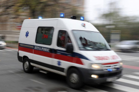 Dvoje povrijeđeno u slijetanju pežoa s puta