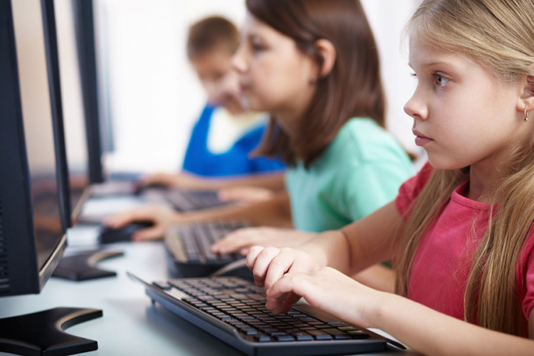 "Veliki brat" neće u kabinete informatike