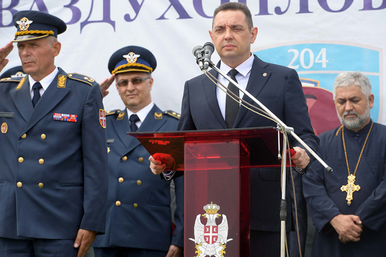 Vulin: Sami čuvamo nebo nad Srbijom