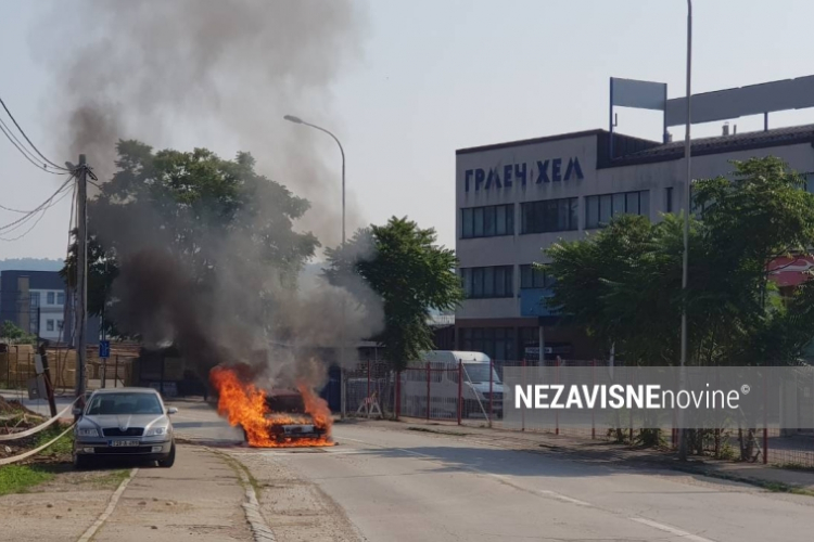 Gorio automobil u Banjaluci