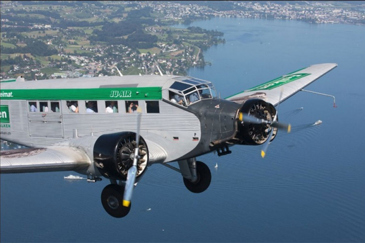 Avionska nesreća u Švajcarskoj, poginulo 20 osoba
