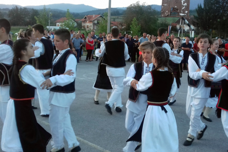 Poznati finalisti serijala "Selo veselo"
