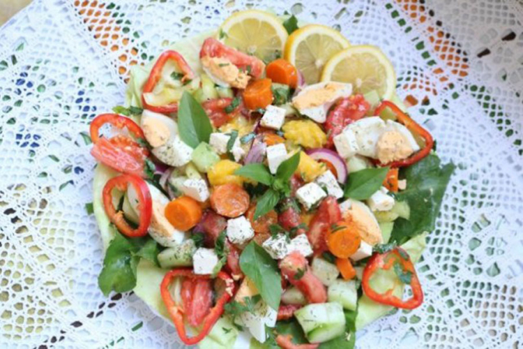 Avokado salata