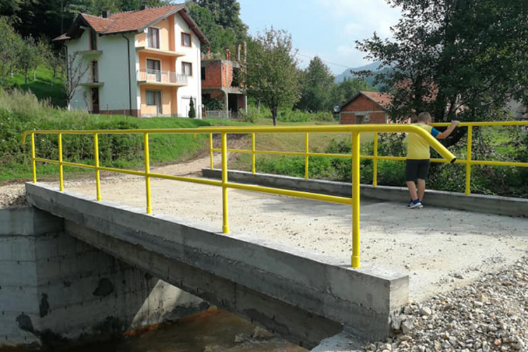Izgrađena dva betonska mosta