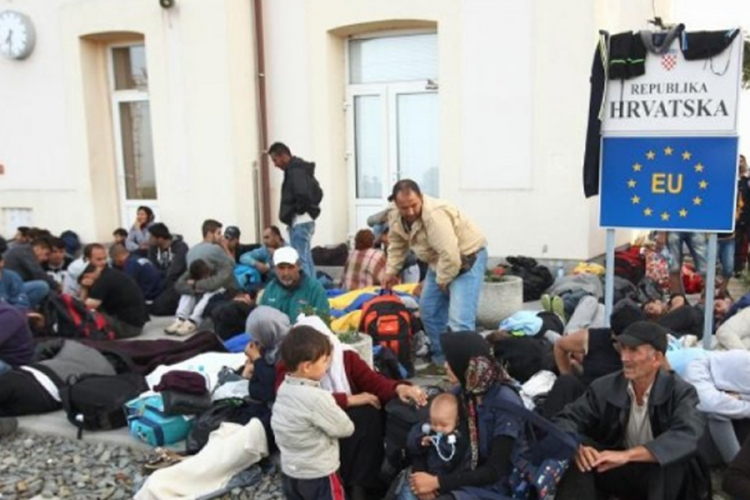 Dojče vele: Hrvatska policija migrante tuče daleko od kamera