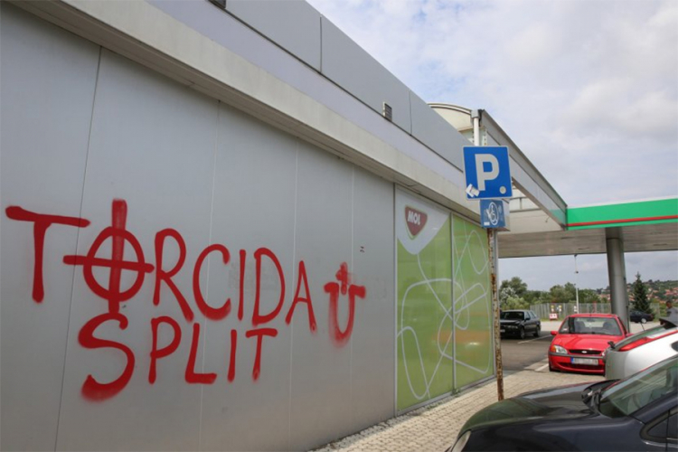Navijači "Torcide" izašli iz zatvora i protjerani iz Srbije