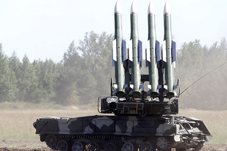 Raketni sistem "Buk" uletio u zgradu u Kijevu