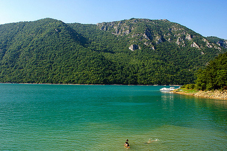 Pronađeno tijelo mladića u Pivskom jezeru