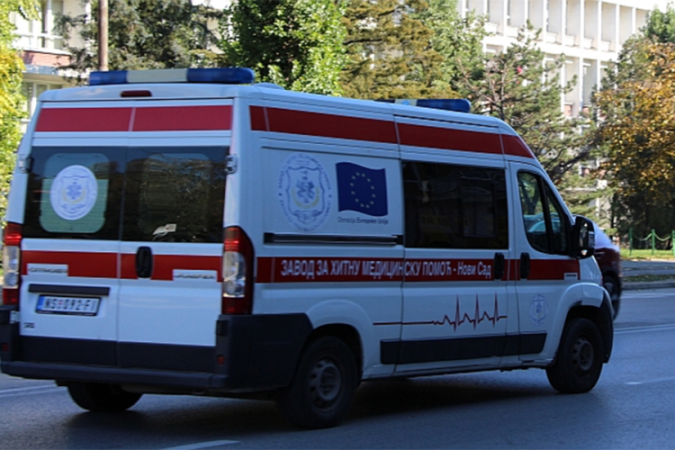 Objesio se maloljetnik u Novom Sadu