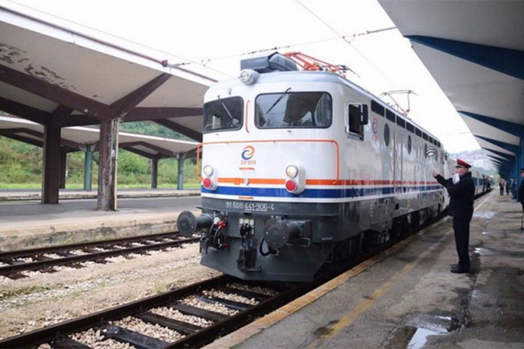 Sudar vozova kod Jablanice: Dvoje mrtvih, jedno teže povrijeđeno