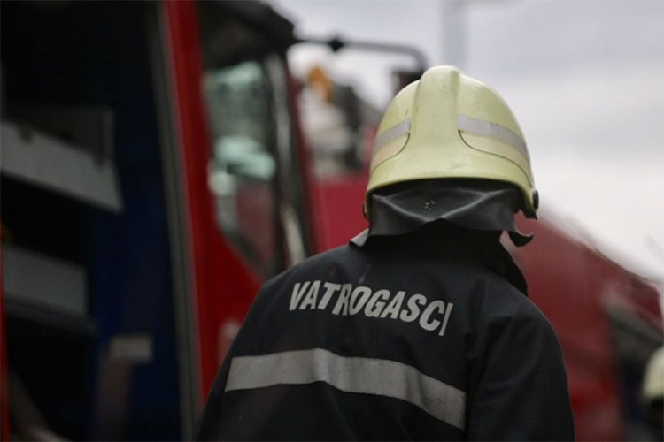 Požar u Sanskom Mostu: Vatra progutala godinama stican imetak