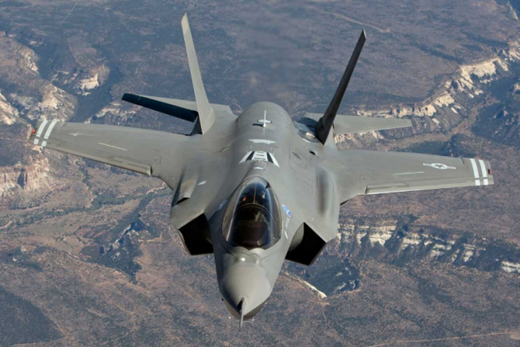 Srušio se američki borbeni avion