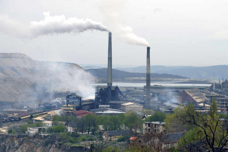 Kinezi preuzimaju RTB Bor