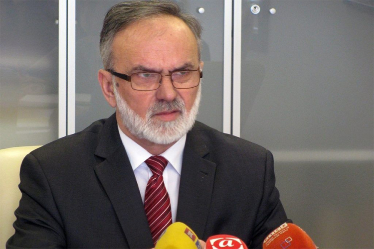 Još mjesec dana za okončanje integrisanih studija