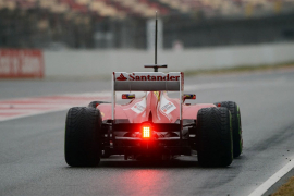 F1 bolidi dobijaju stop svjetla na zadnjem krilu