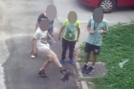 Oglasila se majka jednog od dječaka sa fotografija: Moj sin nije ...