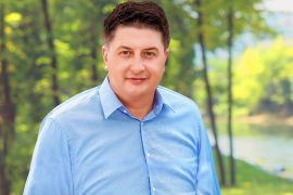 Doc. dr Milan Radović, privrednik i ekonomista: Imam plan za bolji ...