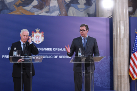 Vučić: Nisam glorifikovao Miloševića, prave se da nisu čuli