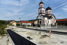 Mještani banjalučkog naselja Česma glavnom ulicom od 25. septembra
