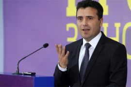 Zaev poručio Makedoncima: Novo ime ili izolacija države