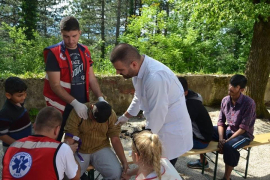 Za migrante nabavljaju sanitetsko vozilo