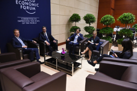 Vučić: Potrebni su nam leteći automobili, čipovi i sve za šta smo ...