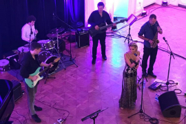 Džez pjevačica Lena Kovačević održala koncert u Banskom dvoru