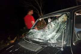 Sugrađaninu demolirali auto i prijavili ga da ih je napao nožem